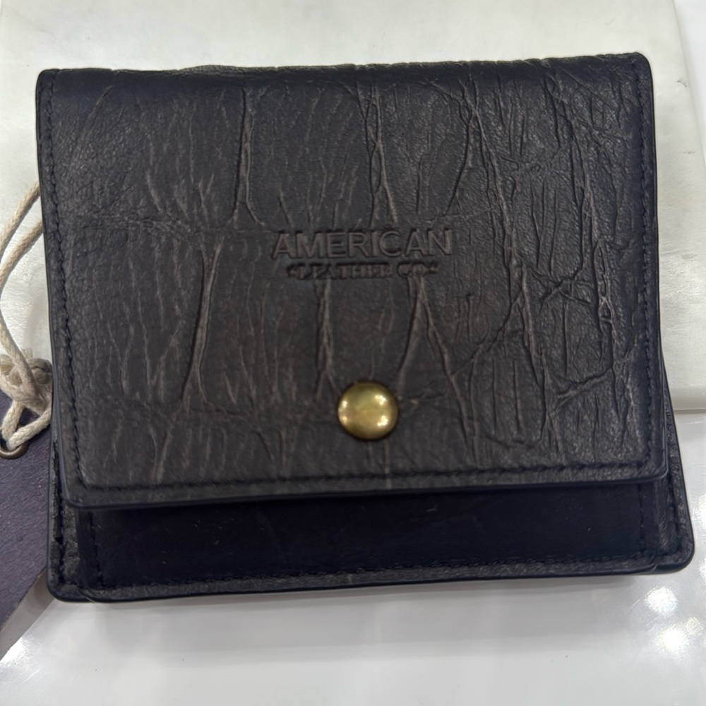 American Leather company trifold wallet black gold color beautiful